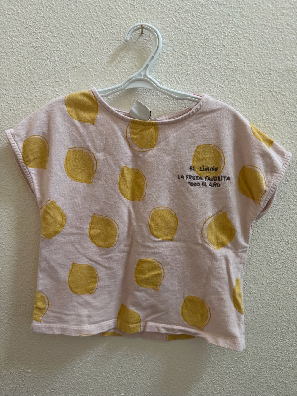 Zara Pink Short Sleeve Top with Yellow Lemon Print